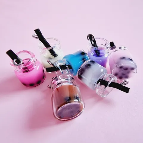 Berlocker med form av BobaTea